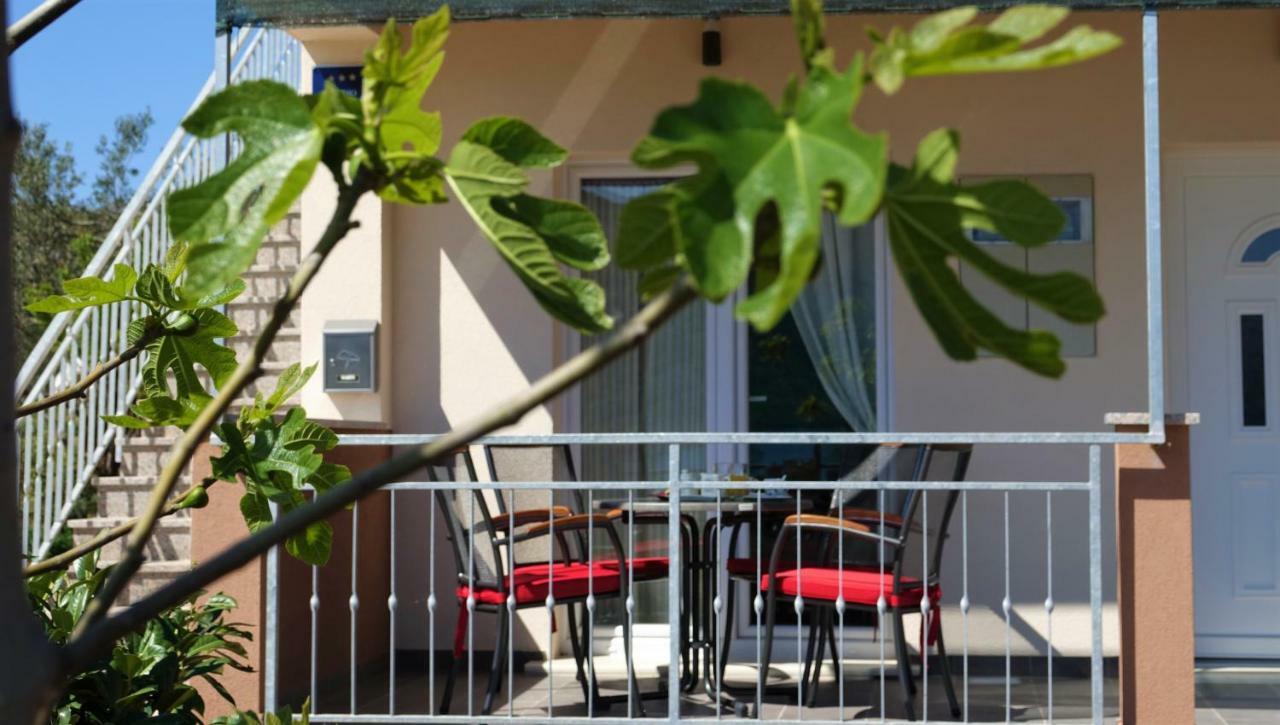 Poljica  Apartmani Obala מראה חיצוני תמונה